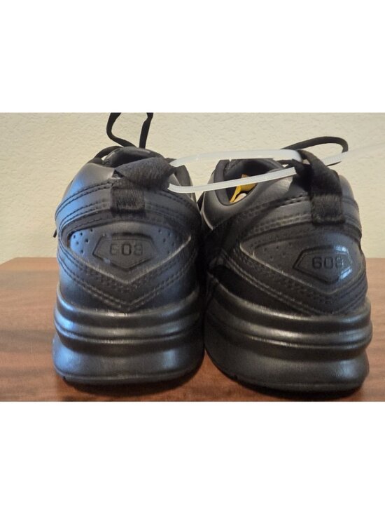 New Balance 608 v5 Slip Resistant Walking Shoes New Without Box Mens Size 10 4E